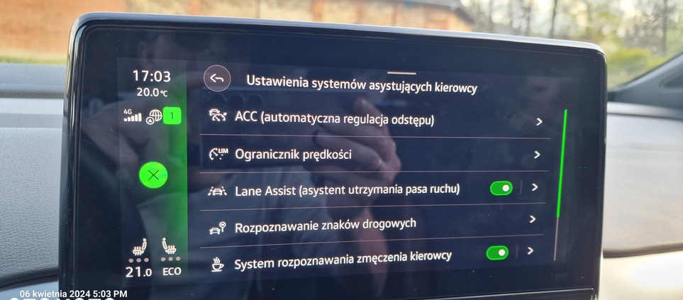Volkswagen ID.4 cena 139900 przebieg: 38200, rok produkcji 2021 z Łask małe 436